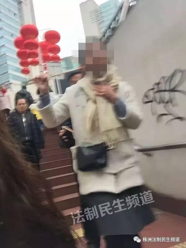 芜湖女闺蜜吃瓜事件视频,揭秘背后真相与网络热议