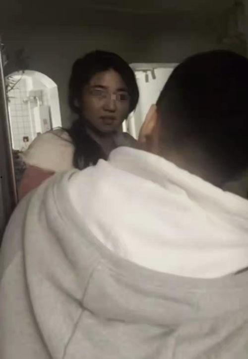 湖南女人吃瓜视频,揭秘湘妹子们的娱乐生活点滴